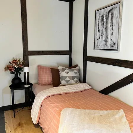 アパート Romslig Enebolig I *